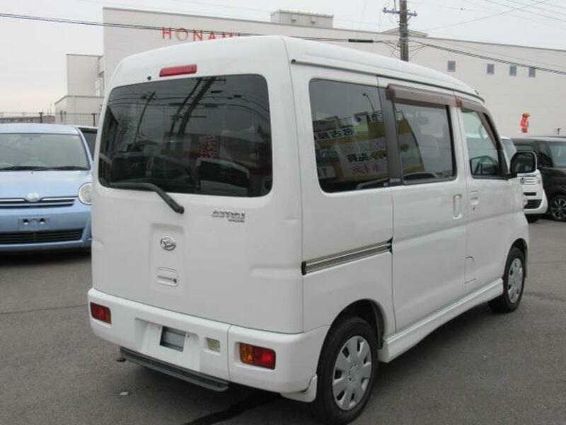 ATRAI WAGON