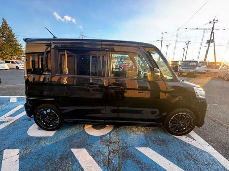 SPACIA CUSTOM