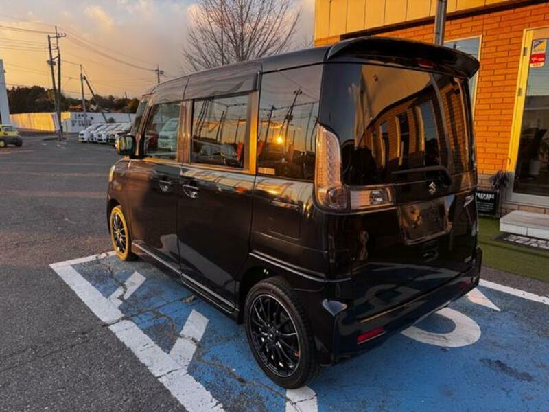 SPACIA CUSTOM