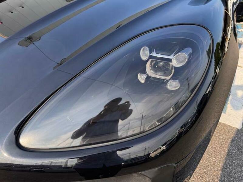 MACAN