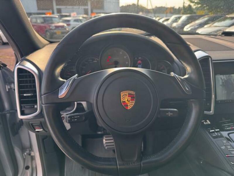 CAYENNE
