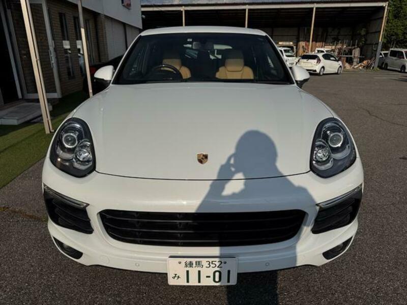 CAYENNE