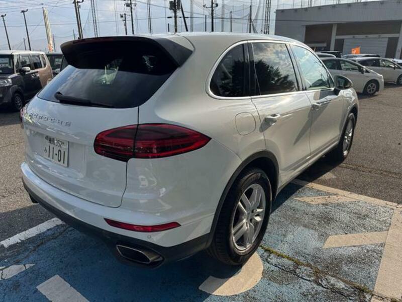 CAYENNE
