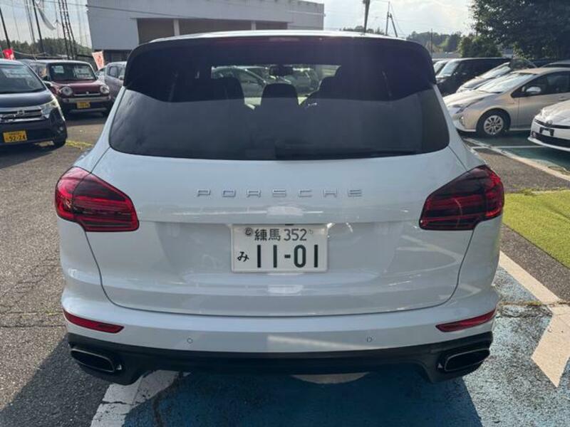 CAYENNE