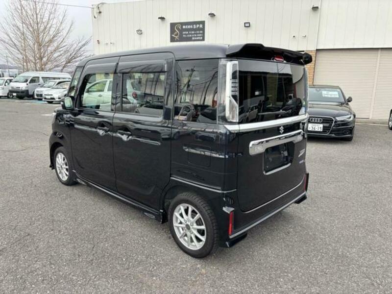 SPACIA CUSTOM