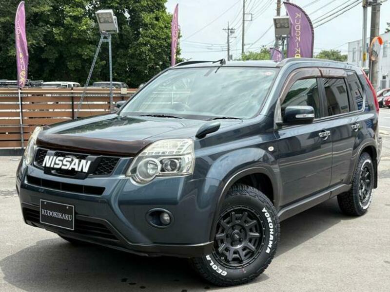 X-TRAIL