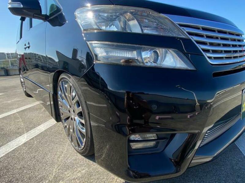 VELLFIRE