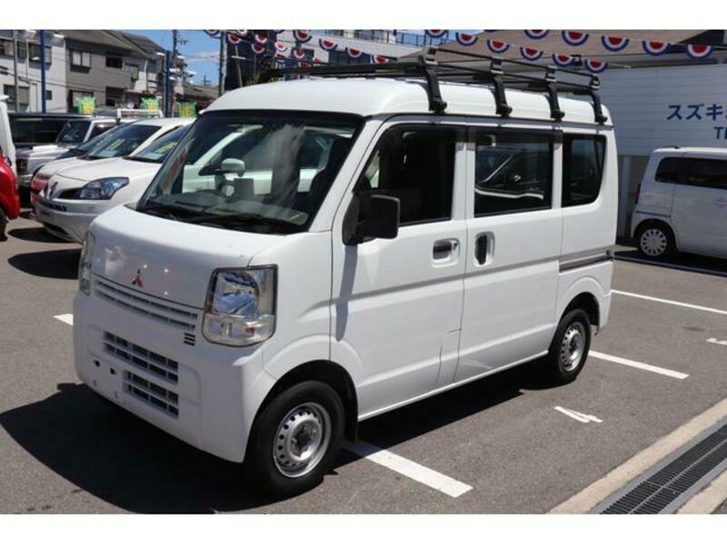 MINICAB VAN