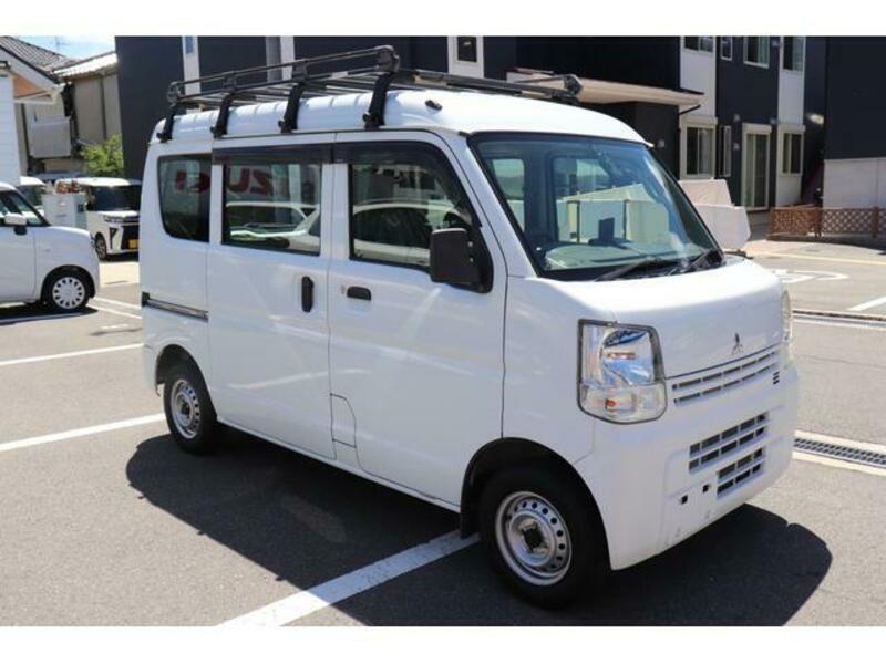 MINICAB VAN