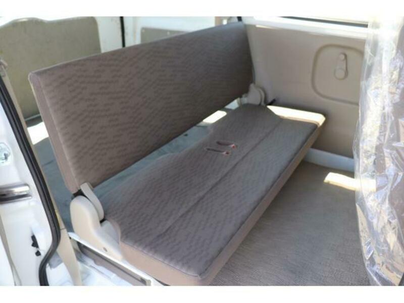 MINICAB VAN