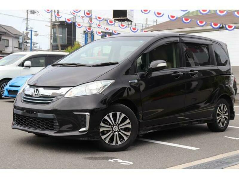 HONDA FREED HYBRID