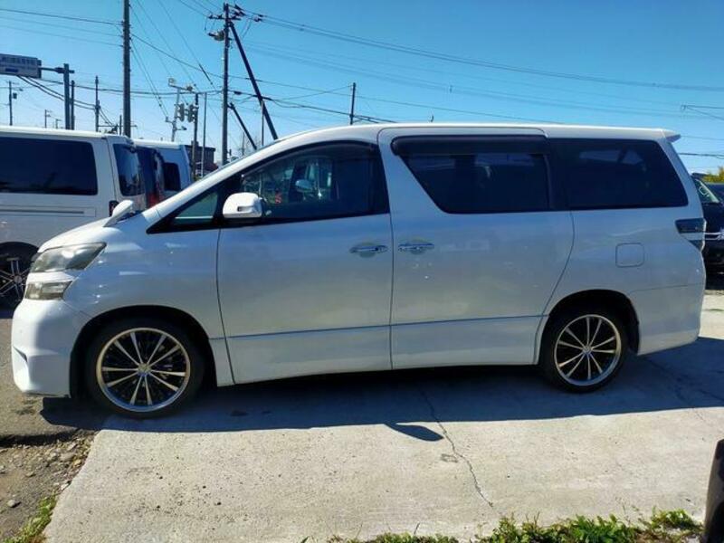 VELLFIRE