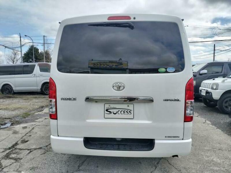 HIACE VAN