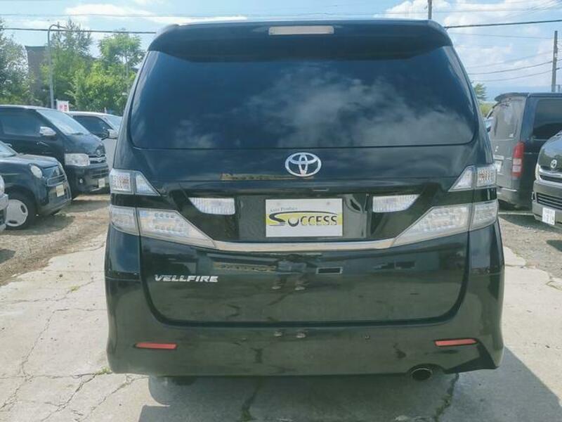 VELLFIRE