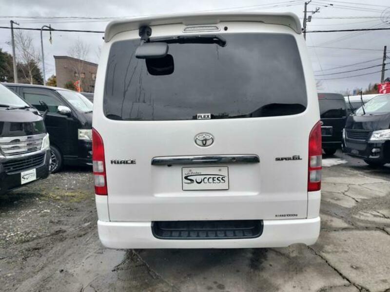 HIACE VAN