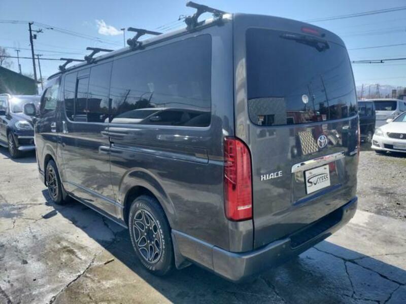 HIACE VAN