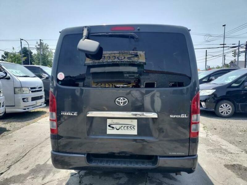 HIACE VAN