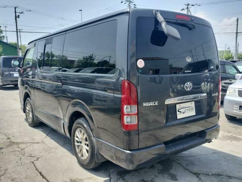 HIACE VAN