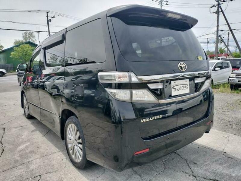 VELLFIRE