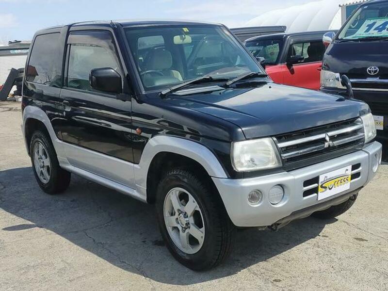 PAJERO MINI