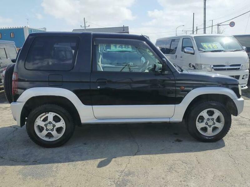 PAJERO MINI