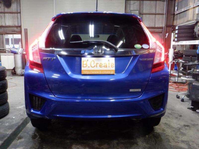 FIT HYBRID