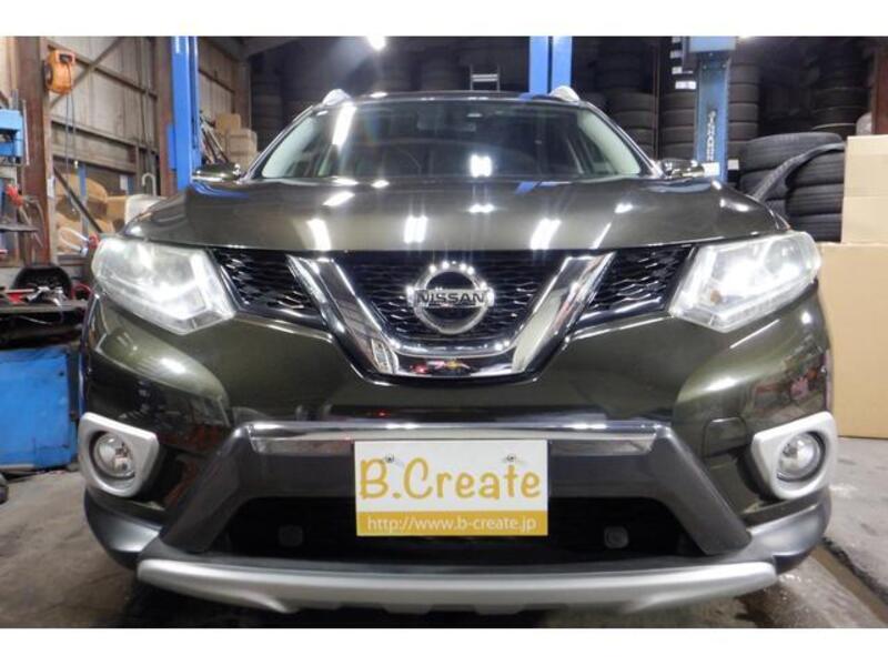 X-TRAIL