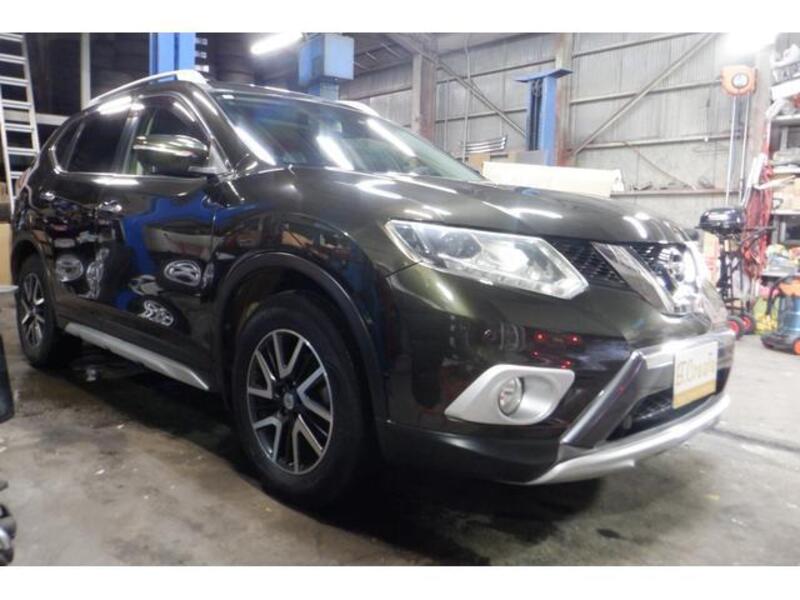 X-TRAIL