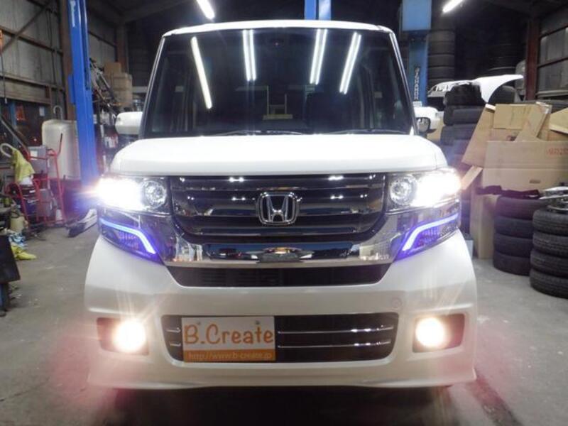 N BOX CUSTOM