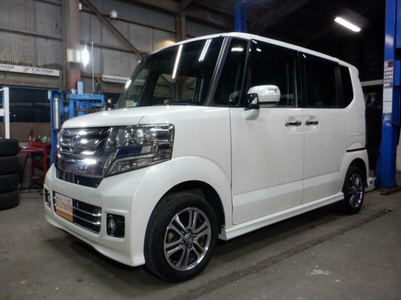 HONDA N BOX CUSTOM