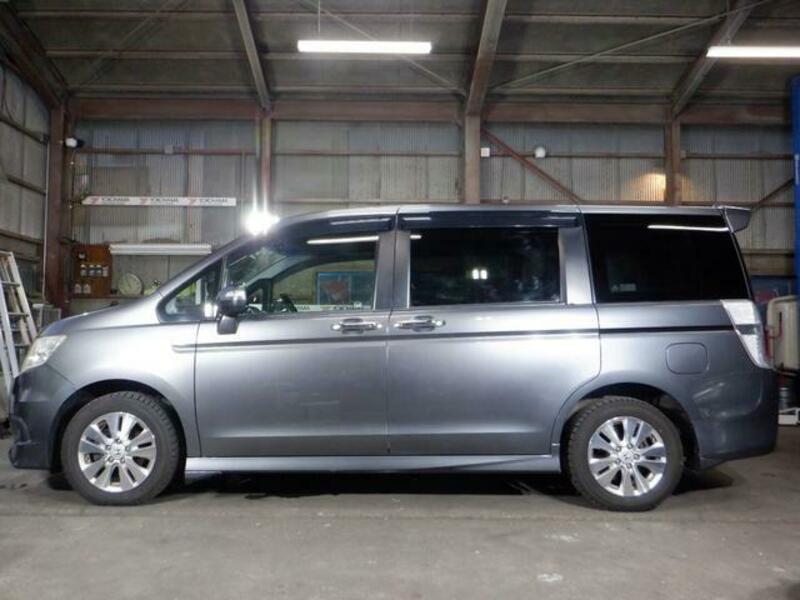 STEPWAGON SPADA
