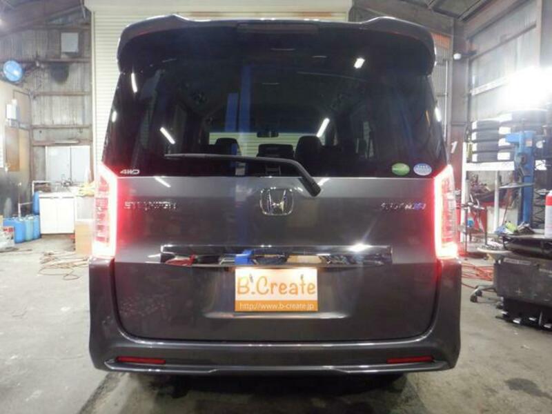 STEPWAGON SPADA