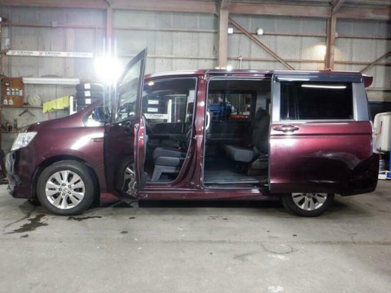 STEPWAGON SPADA