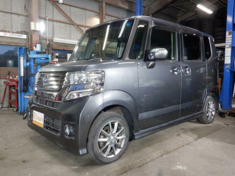 HONDA N BOX CUSTOM