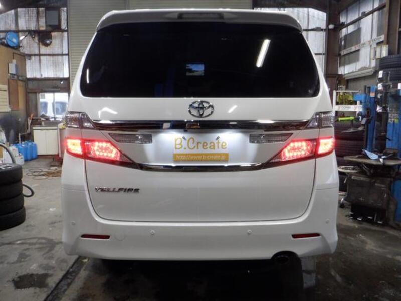 VELLFIRE