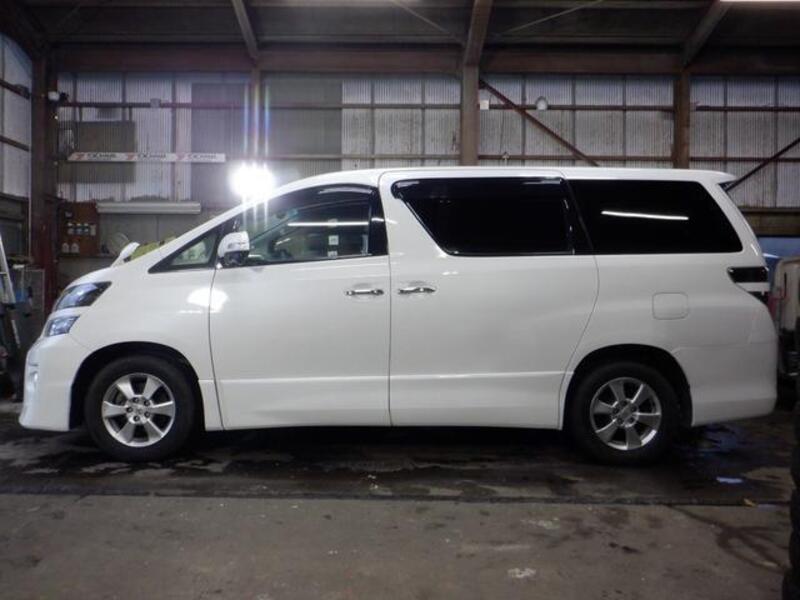 VELLFIRE