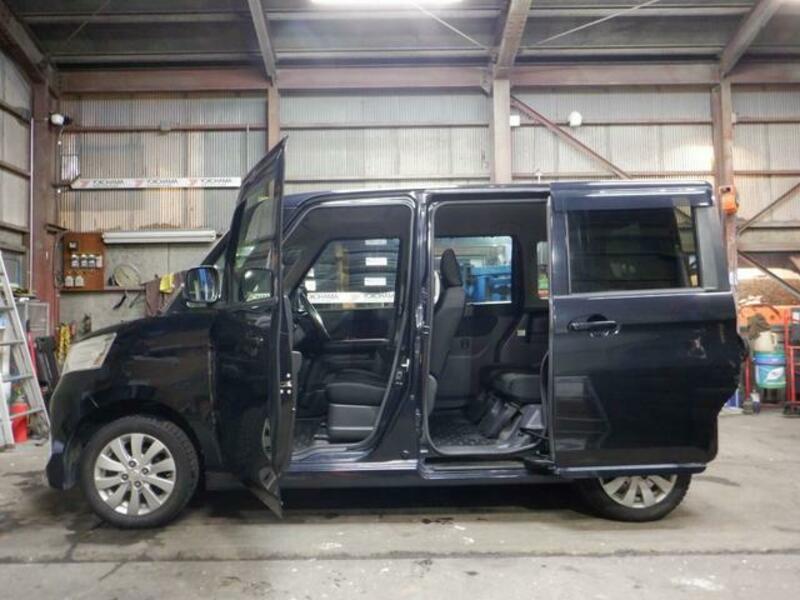 SPACIA CUSTOM