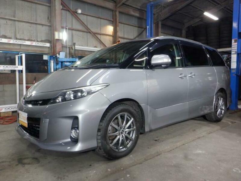 TOYOTA ESTIMA