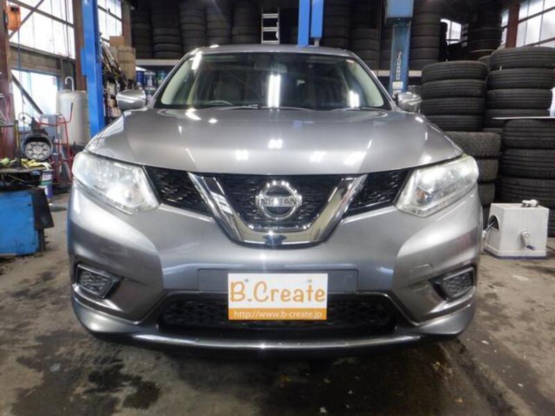 X-TRAIL