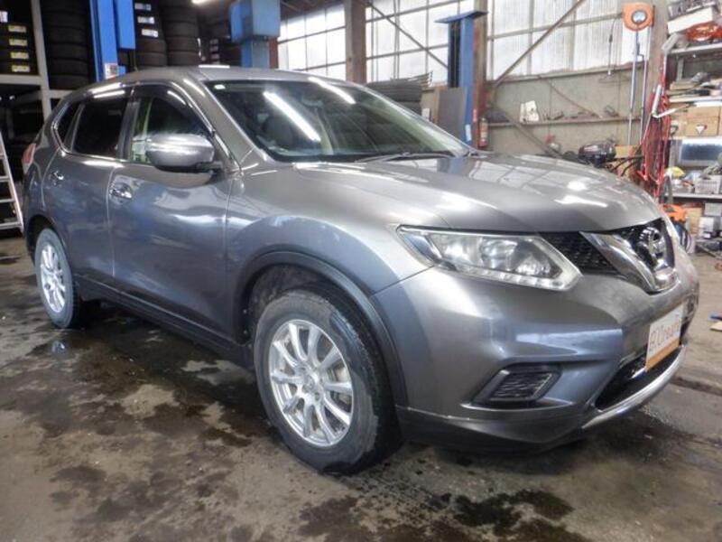 X-TRAIL