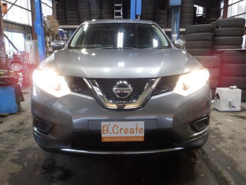 X-TRAIL