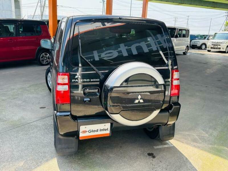 PAJERO MINI