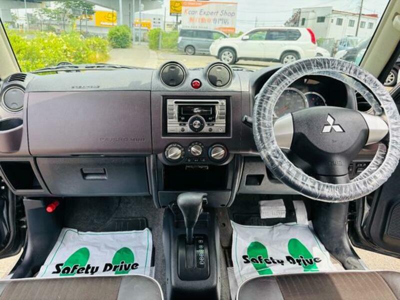 PAJERO MINI