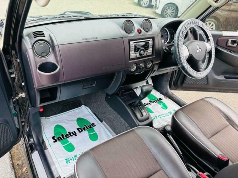 PAJERO MINI