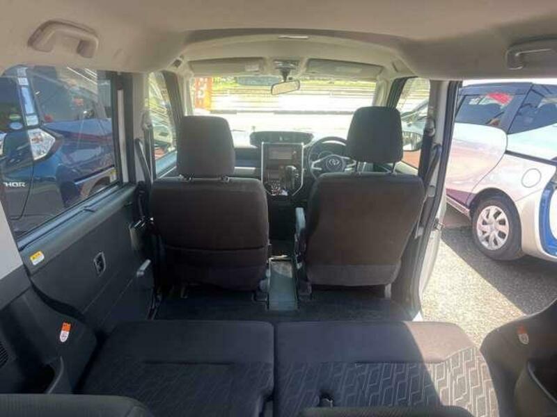 ROOMY