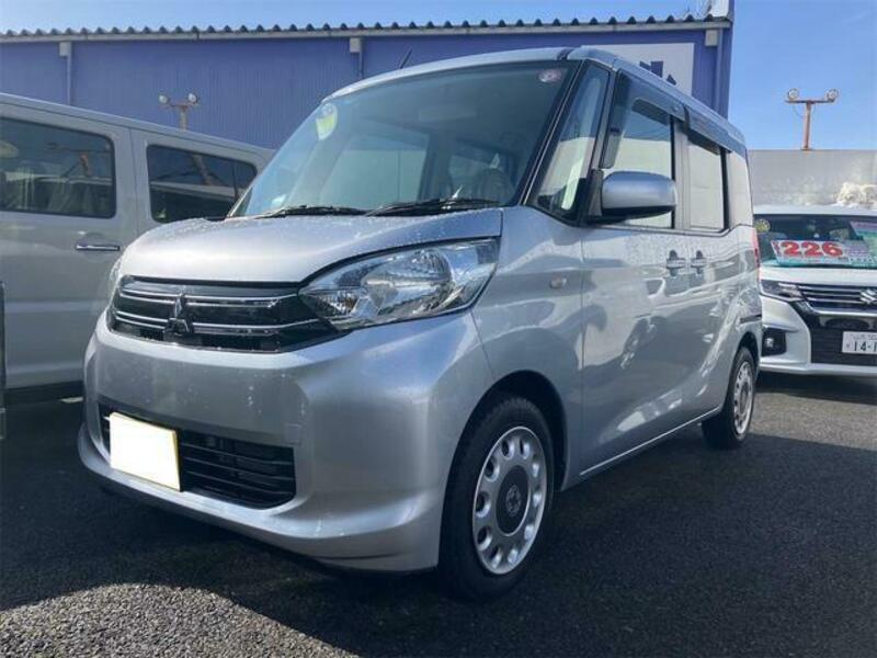 MITSUBISHI EK SPACE