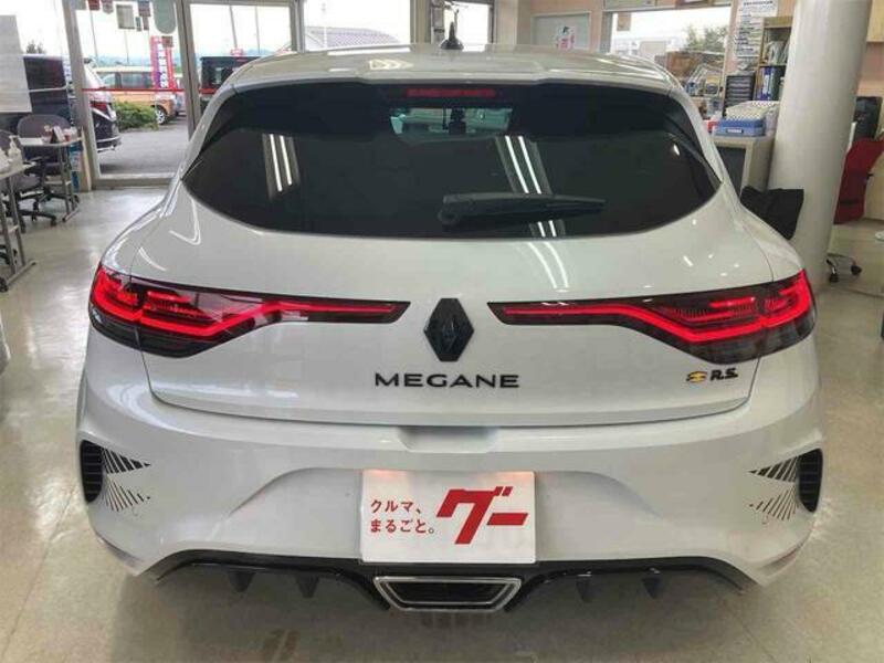 MEGANE
