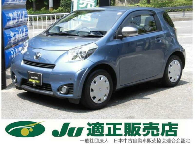 TOYOTA IQ
