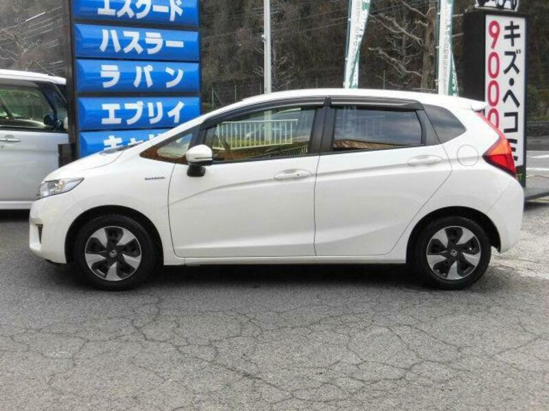 FIT HYBRID