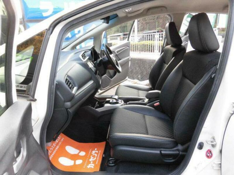 FIT HYBRID